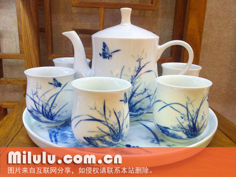 青花瓷茶具:景梅文化瓷